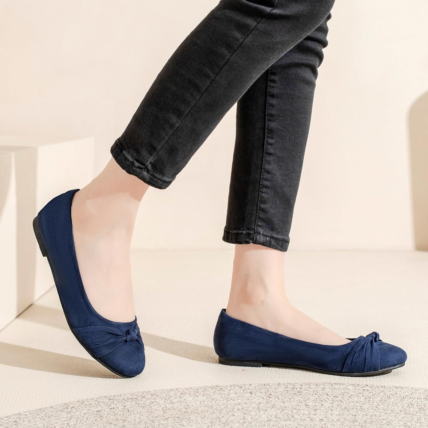 Women'S Wide Width Flat Shoes, Classic Soft round Toe Design Ballet Flats.