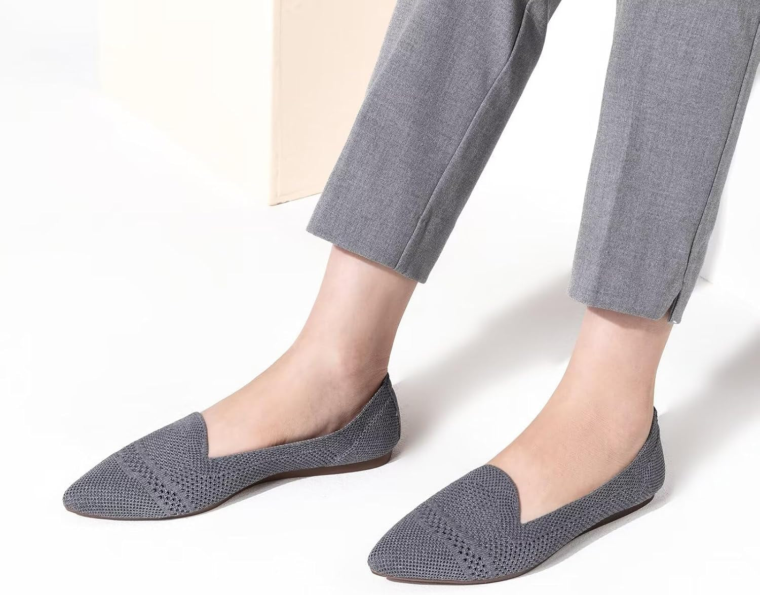 Womens Pointed Toe Flats Knit Dress Shoes Comfort Women Shoes Slip on Shoes for Woman Classic Softable Shoes Low Wedge